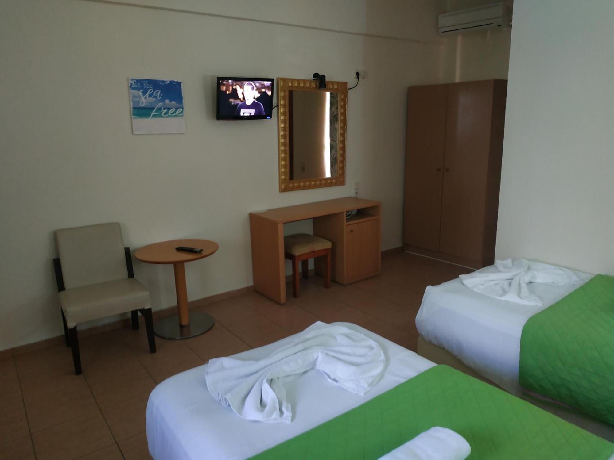 Lia Sofia Apartments Stalida エクステリア 写真
