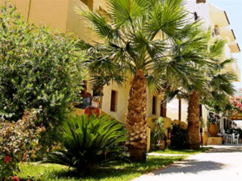 Lia Sofia Apartments Stalida エクステリア 写真