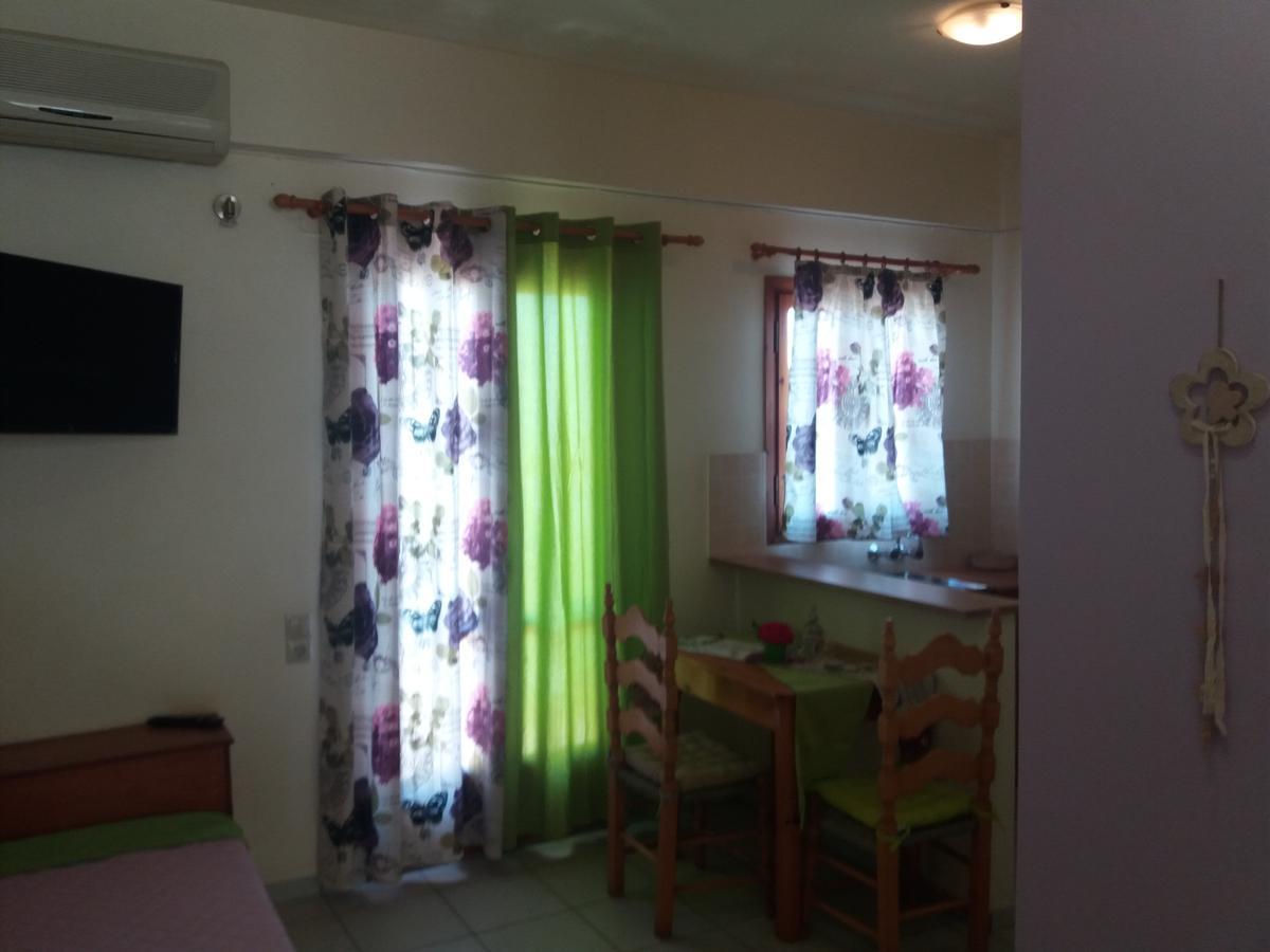 Lia Sofia Apartments Stalida エクステリア 写真
