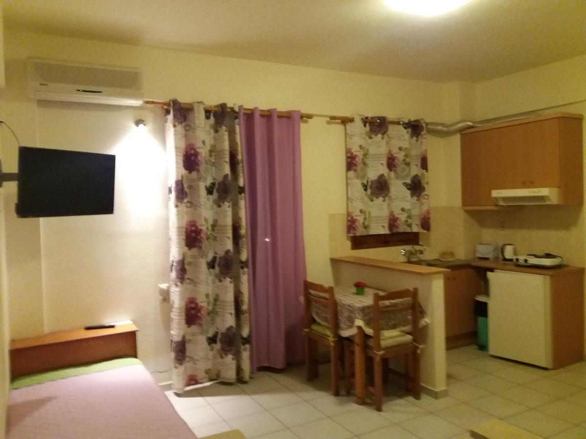 Lia Sofia Apartments Stalida エクステリア 写真